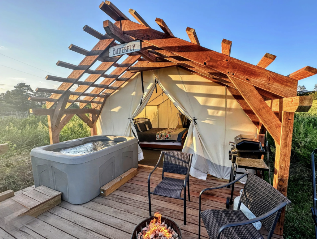 Monument Glamping | Why Last-Minute Getaways Are Often the Best Ones