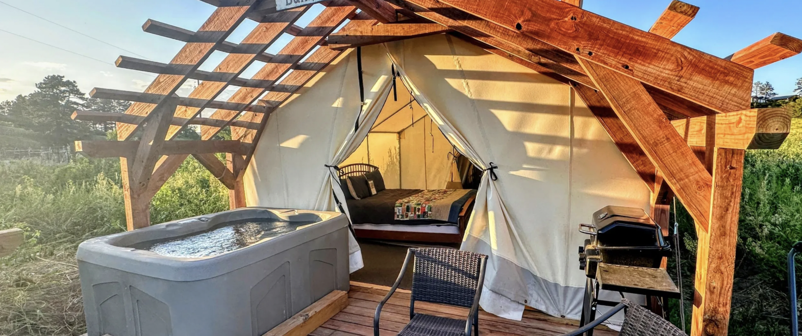 Monument Glamping | Why Last-Minute Getaways Are Often the Best Ones